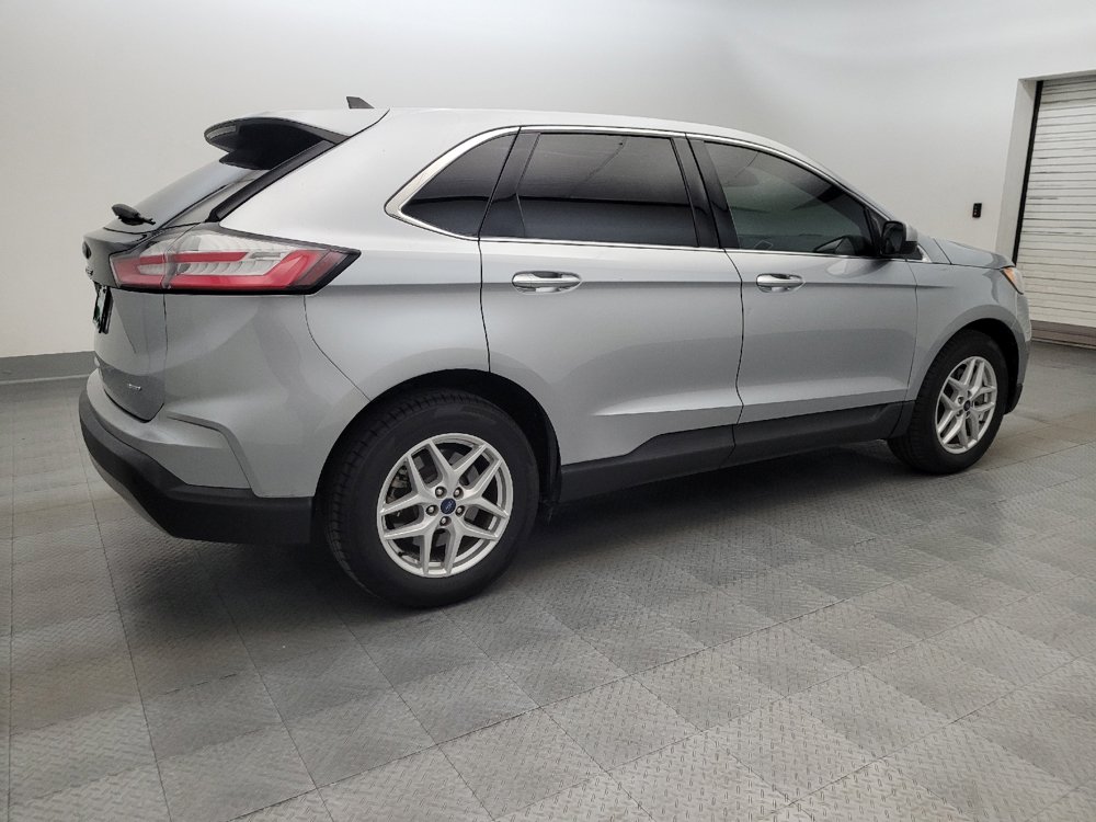 Used 2021 Ford Edge SEL AWD/4WD image 10