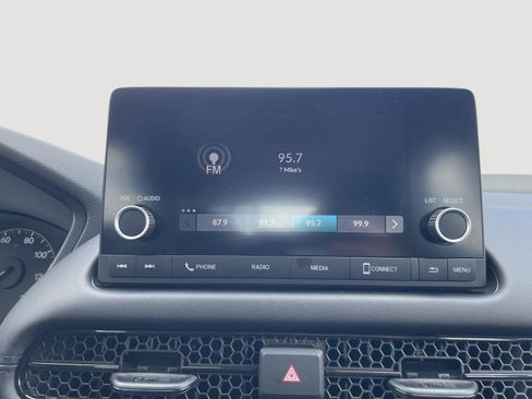 Used 2024 Honda HR-V LX image 18