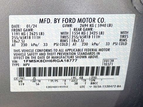 Used 2024 Ford Explorer XLT w/ Equipment Group 202A AWD/4WD image 38