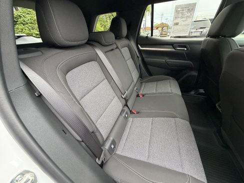 Used 2026 GMC Terrain Elevation w/ Technology Package II FWD image 17