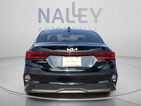 Used 2024 Kia Forte LXS FWD image 4