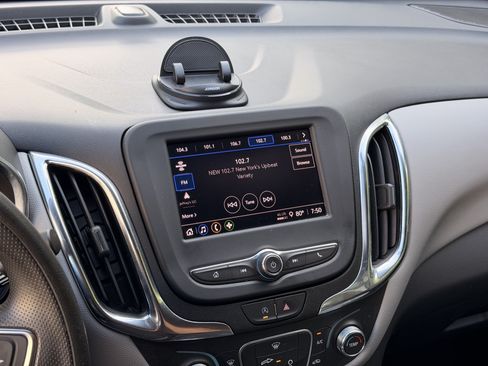 Used 2024 Chevrolet Equinox LS w/ LS Convenience Package AWD/4WD image 23