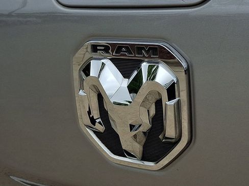 Used 2019 RAM 1500 Limited AWD/4WD image 28
