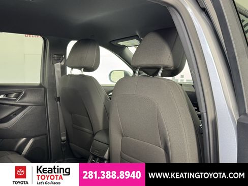 Used 2026 Chevrolet Equinox LT AWD/4WD image 18