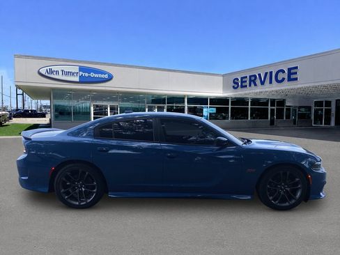 Used 2023 Dodge Charger Scat Pack w/ Plus Group RWD image 9