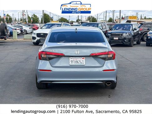 Used 2023 Honda Civic Sport image 3