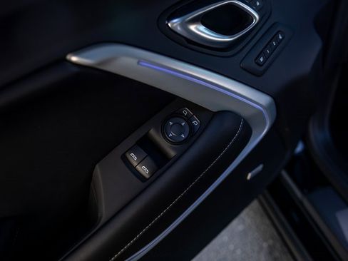 Used 2023 Chevrolet Camaro SS image 39