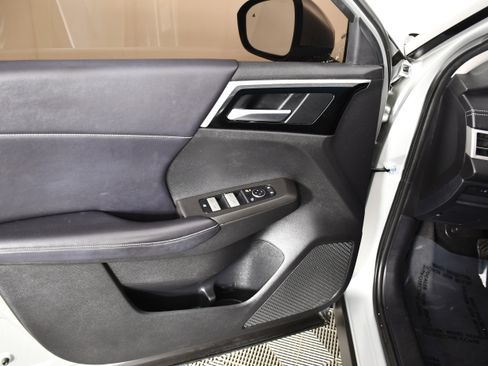 Used 2022 Mitsubishi Outlander SE AWD/4WD image 33