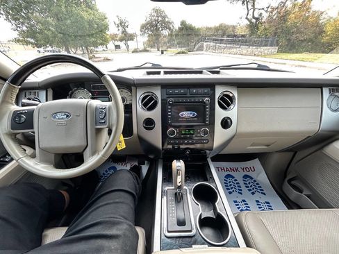 Used 2013 Ford Expedition EL Limited image 19