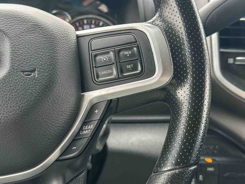 Used 2020 RAM 2500 Big Horn image 27