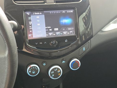 Used 2014 Chevrolet Spark LT image 28