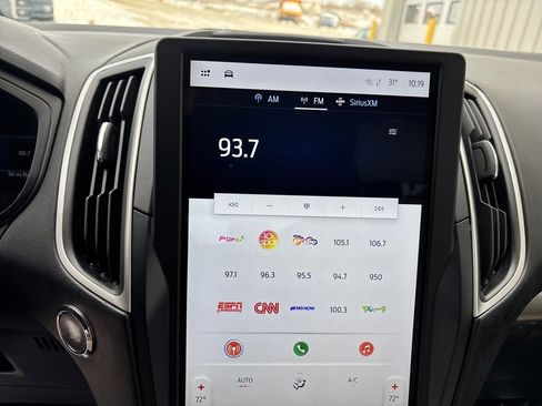 Used 2024 Ford Edge SEL w/ Convenience Package image 17