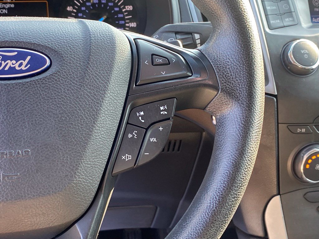 Used 2016 Ford Edge SE FWD image 15