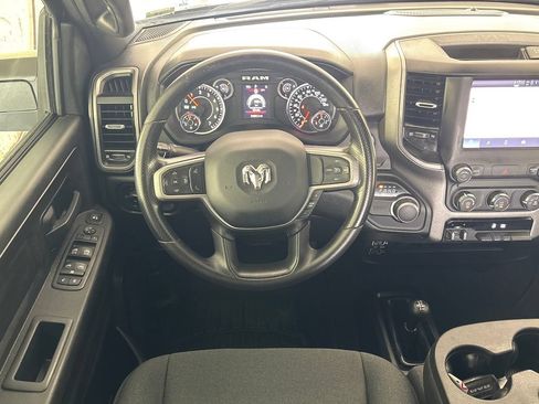 Used 2024 RAM 2500 Tradesman w/ Chrome Appearance Group AWD/4WD image 19