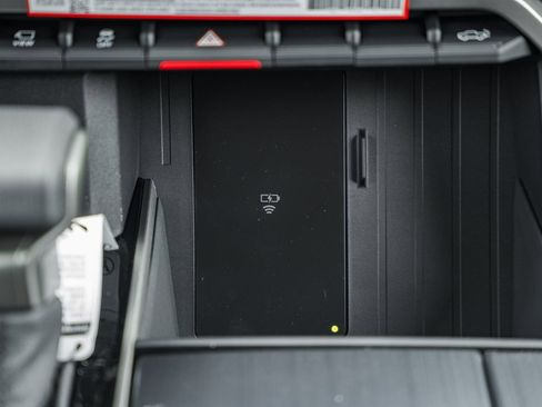 New 2026 Toyota Tundra Platinum image 27