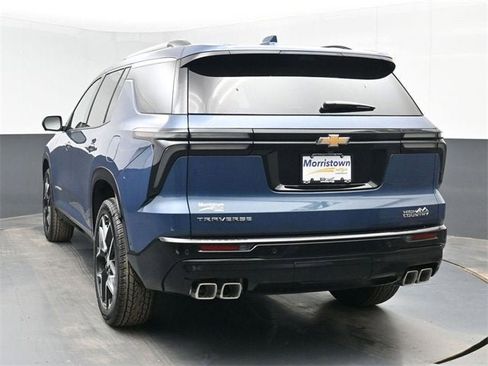 New 2026 Chevrolet Traverse High Country w/ LPO, Floor Liner Package image 12