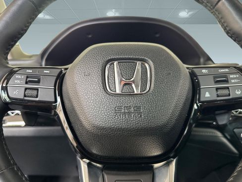 Used 2025 Honda Accord Touring image 10
