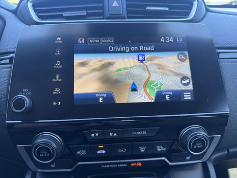 Used 2021 Honda CR-V Touring image 16