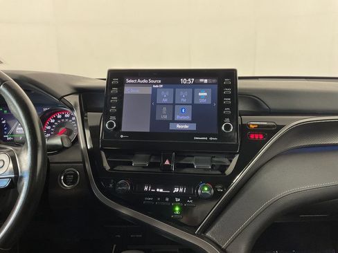 Used 2024 Toyota Camry XSE image 13