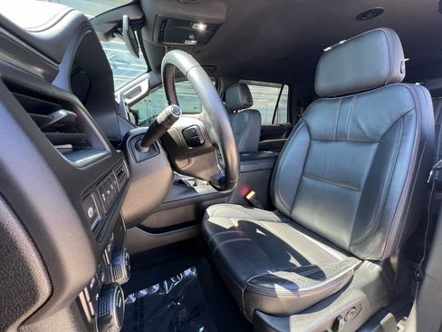 Used 2021 Chevrolet Tahoe RST image 17