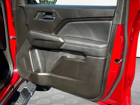 Used 2025 GMC Canyon Elevation w/ Convenience Package AWD/4WD image 29