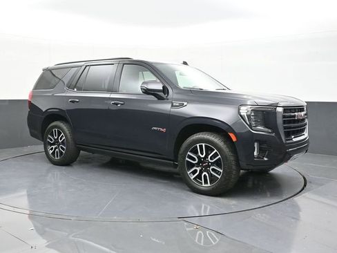 Used 2023 GMC Yukon AT4 w/ Technology Package image 21
