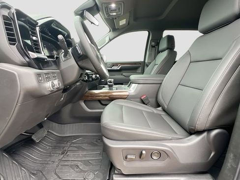 New 2026 GMC Sierra 1500 Elevation w/ Elevation Premium Package AWD/4WD image 15
