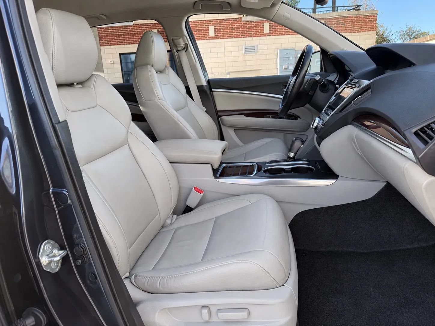 Used 2014 Acura MDX w/ Technology Package AWD/4WD image 18