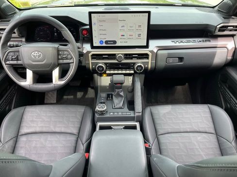 Used 2025 Toyota Tacoma TRD Off-Road w/ TRD Off Road Premium Package AWD/4WD image 34