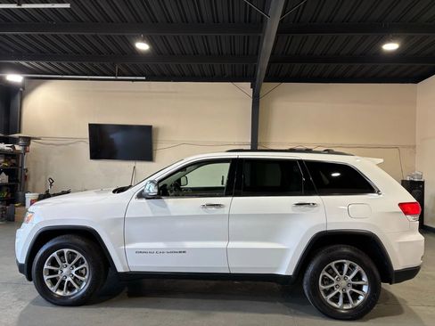 Used 2014 Jeep Grand Cherokee Limited AWD/4WD image 9
