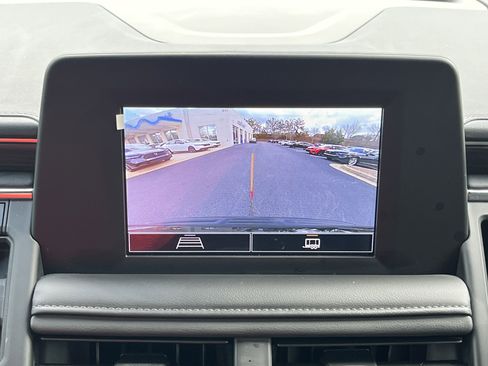 Used 2024 Chevrolet Tahoe LS image 4