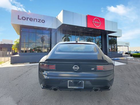Certified 2024 Nissan Z Performance w/ Floor Mat Package image 6