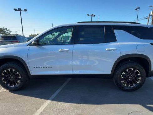 New 2026 Chevrolet Traverse Z71 w/ Enhanced Driving Package image 5