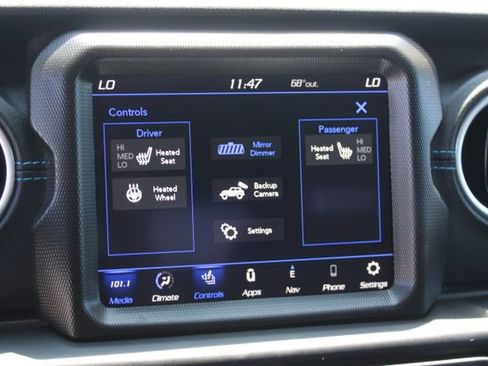 Used 2021 Jeep Wrangler Unlimited Rubicon 4xe w/ Cold Weather Group AWD/4WD image 24