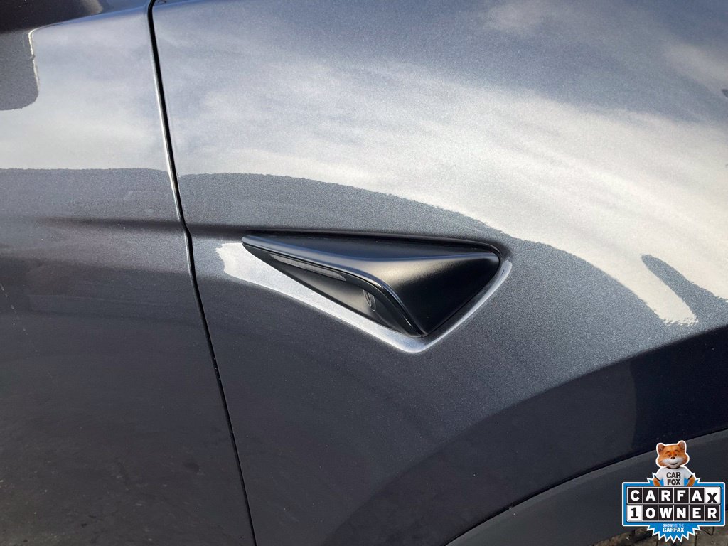 Used 2024 Tesla Model Y Long Range AWD/4WD image 87