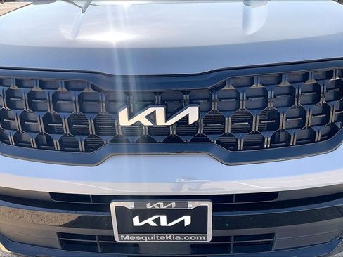 Certified 2024 Kia Telluride EX X-Line AWD/4WD image 32