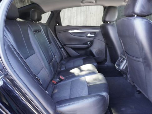 Used 2019 Chevrolet Impala LT image 31