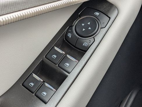 New 2026 Ford Explorer Active image 30