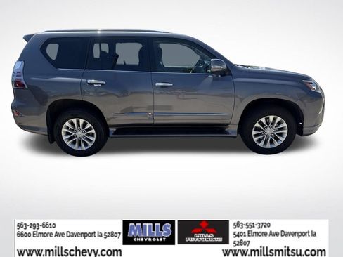 Used 2016 Lexus GX 460 w/ Premium Package AWD/4WD image 6