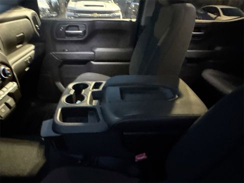 Used 2020 Chevrolet Silverado 1500 Custom w/ Custom Value Package image 23