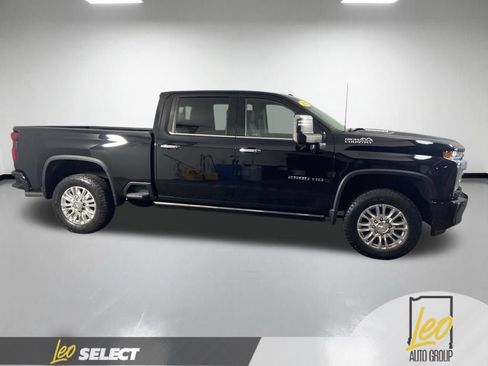 Used 2021 Chevrolet Silverado 2500 High Country w/ Z71 Off-Road Package AWD/4WD image 7