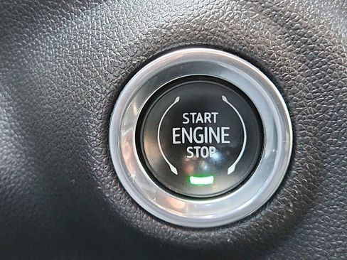 Certified 2020 GMC Sierra 1500 AT4 w/ AT4 Premium Package AWD/4WD image 18