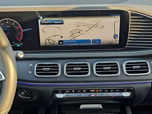 New 2026 Mercedes-Benz GLE 450 4MATIC image 32