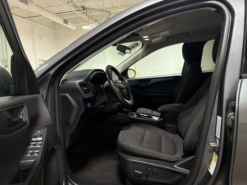 Used 2024 Ford Escape Active AWD/4WD image 19