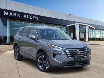 Used 2025 Nissan Rogue SV