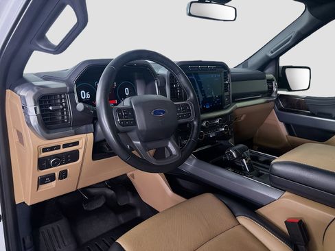 Used 2022 Ford F150 Lariat w/ Bed Utility Package AWD/4WD image 9