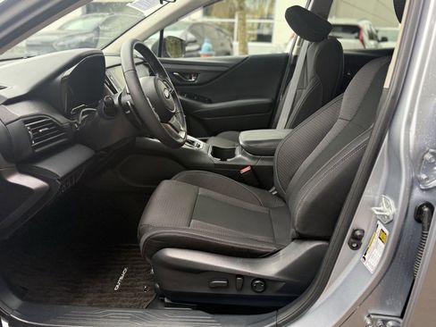 Used 2023 Subaru Outback Premium image 23