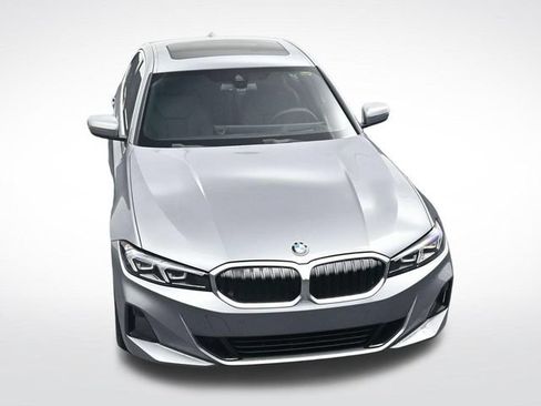New 2026 BMW 330i xDrive Sedan w/ Premium Package AWD/4WD image 31