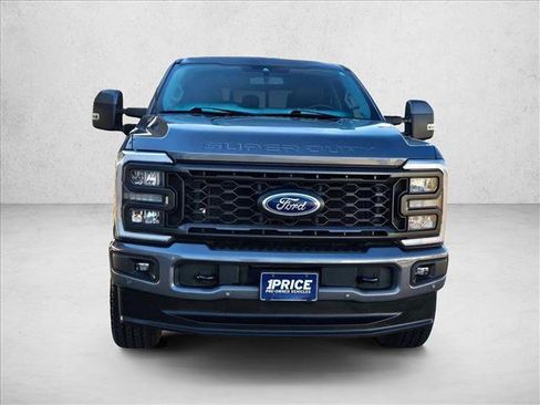 Certified 2023 Ford F250 Lariat w/ Lariat Ultimate Package AWD/4WD image 2