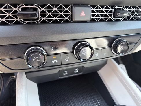 Used 2024 Honda Accord LX image 17